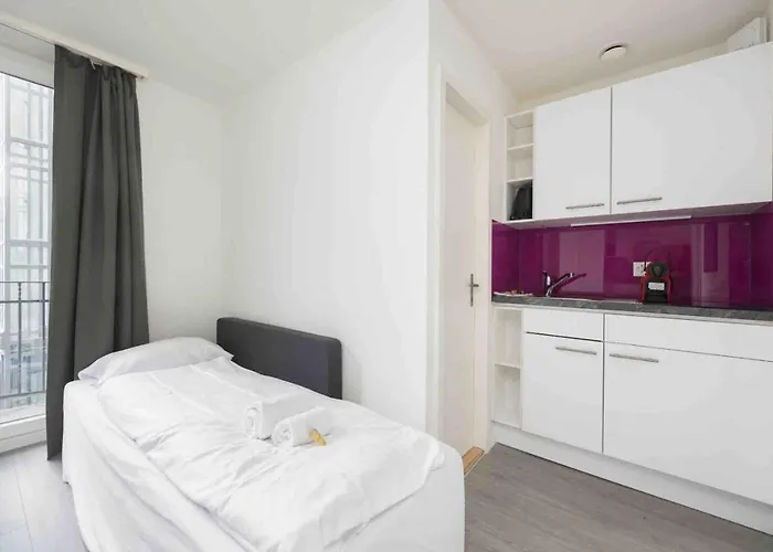 Cozy Urban Studio In The City Be-11